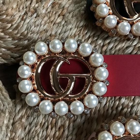 โผ๏ธ๐ชฉ Pearl/Bezel Set Crystal DESIGNER INSPIRED BELT ๐ชฉโผ๏ธ - Picture 4 of 8